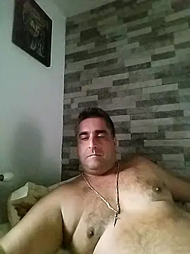 ADRIAN ADI40 online show from October 14, 2:17 pm