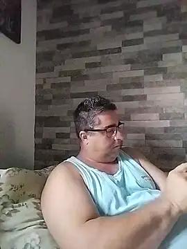 Snapshot of ADRIAN_ADI40 chatting on May 19, 3:57 am ADRIAN ADI40 online show from May 19, 3:57 am