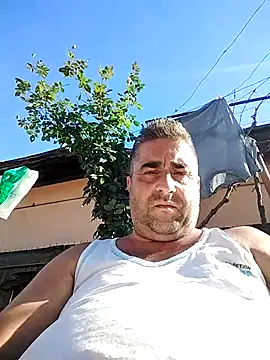 Snapshot of ADRIAN_ADI40 chatting on October 28, 11:09 am ADRIAN ADI40 online show from October 28, 11:09 am