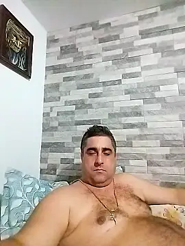 ADRIAN ADI40 online show from January 11, 5:42 pm