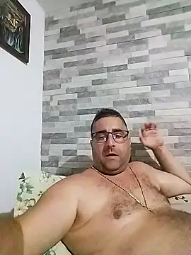 Snapshot of ADRIAN_ADI40 chatting on May 25, 6:17 pm ADRIAN ADI40 online show from May 25, 6:17 pm