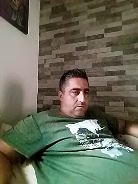 ADRIAN ADI40 online show from October 8, 7:32 am