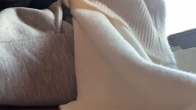 Tw Zoella online show from February 11, 8:48 am