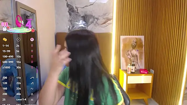 BIANCAROY1 online show from November 1, 6:46 pm