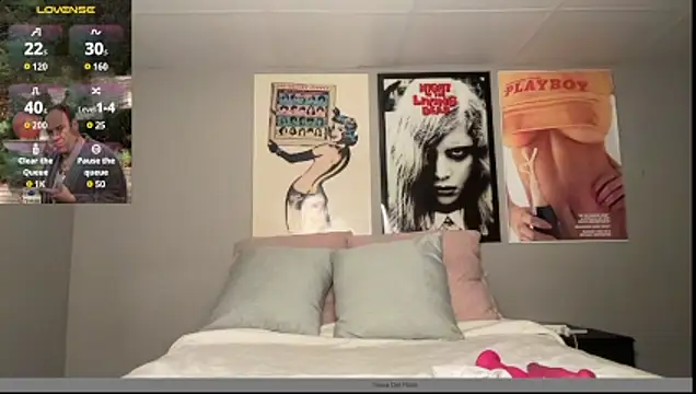 tessadelrose online show from April 12, 2:37 am