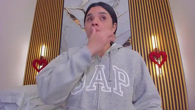 indi catalina online show from March 29, 1:46 pm