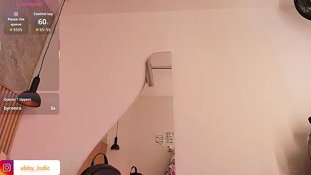 indi catalina online show from December 16, 12:20 pm