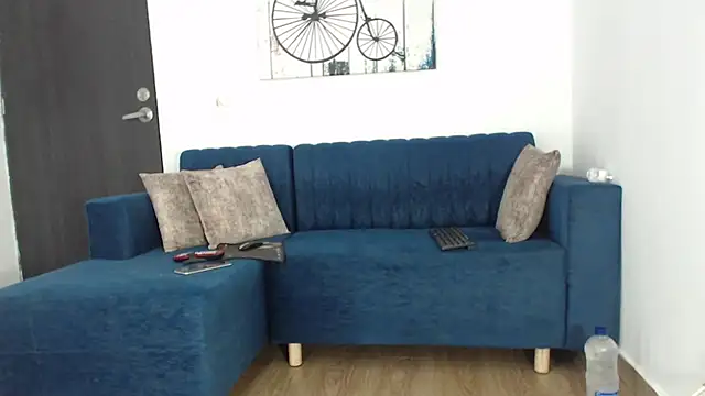 Snapshot of Ferotica_mistress chatting on February 28, 3:50 am Ferotica mistress online show from February 28, 3:50 am