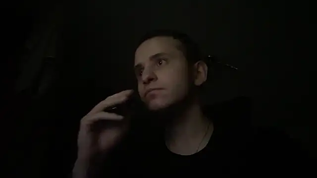 Snapshot of sweaticeboy chatting on May 26, 5:22 pm sweaticeboy online show from May 26, 5:22 pm