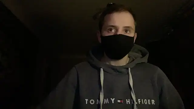 Snapshot of sweaticeboy chatting on October 25, 12:50 pm sweaticeboy online show from October 25, 12:50 pm