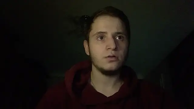 Snapshot of sweaticeboy chatting on December 15, 4:24 pm sweaticeboy online show from December 15, 4:24 pm