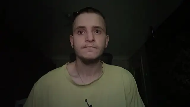 Snapshot of sweaticeboy chatting on July 26, 4:58 pm sweaticeboy online show from July 26, 4:58 pm
