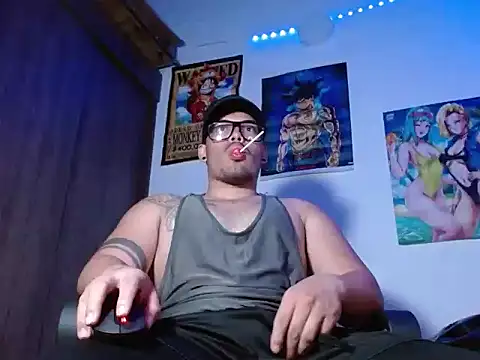 Danielsbigcum online show from December 16, 5:33 am