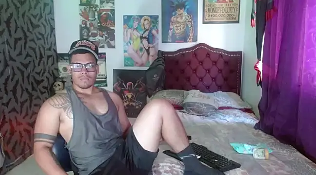 Snapshot of Danielsbigcum chatting on December 2, 1:52 pm Danielsbigcum online show from December 2, 1:52 pm
