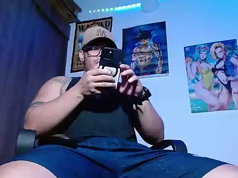 Danielsbigcum online show from April 11, 5:26 am