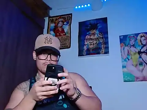 Danielsbigcum online show from March 27, 4:32 am