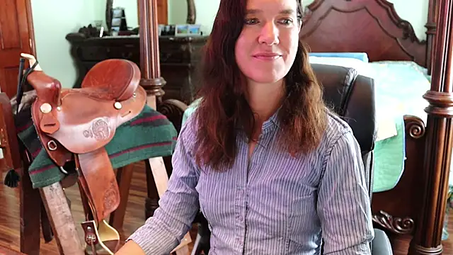 Snapshot of thornburyrose chatting on December 1, 7:37 pm thornburyrose online show from December 1, 7:37 pm