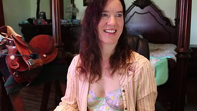 thornburyrose online show from March 12, 7:07 pm