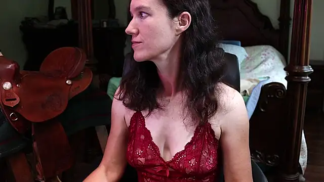Snapshot of thornburyrose chatting on June 11, 8:06 pm thornburyrose online show from June 11, 8:06 pm