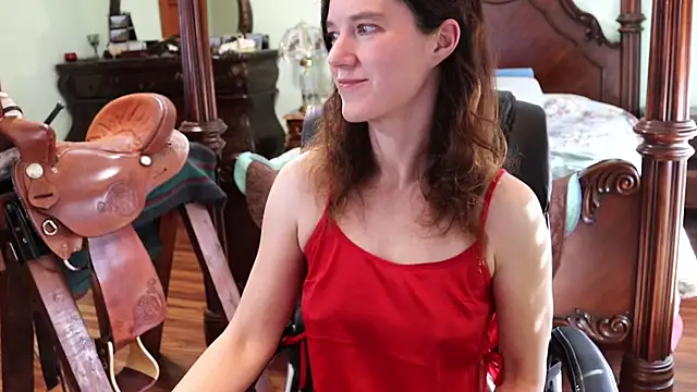 Snapshot of thornburyrose chatting on March 11, 8:42 pm thornburyrose online show from March 11, 8:42 pm