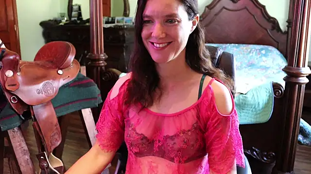 Snapshot of thornburyrose chatting on November 7, 5:17 pm thornburyrose online show from November 7, 5:17 pm