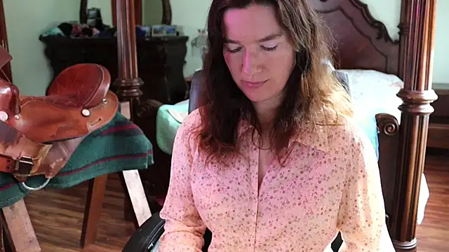 thornburyrose online show from March 4, 8:16 pm