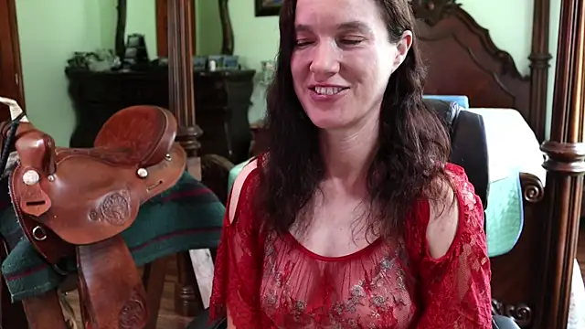 Snapshot of thornburyrose chatting on June 20, 6:35 pm thornburyrose online show from June 20, 6:35 pm