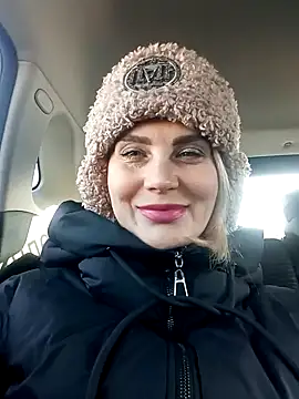 JennyOMay online show from February 8, 4:36 am