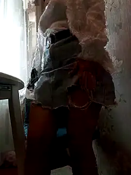 JennyOMay online show from April 1, 4:14 am