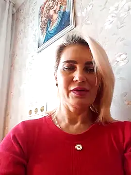 Snapshot of JennyOMay chatting on February 28, 5:07 am JennyOMay online show from February 28, 5:07 am