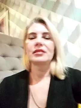 JennyOMay online show from March 14, 5:46 am