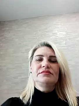 JennyOMay online show from March 18, 2:48 am