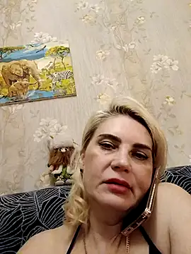 Snapshot of JennyOMay chatting on February 21, 5:15 pm JennyOMay online show from February 21, 5:15 pm