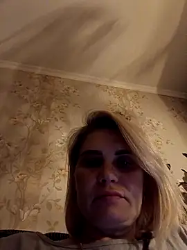 Snapshot of JennyOMay chatting on February 25, 5:13 pm JennyOMay online show from February 25, 5:13 pm