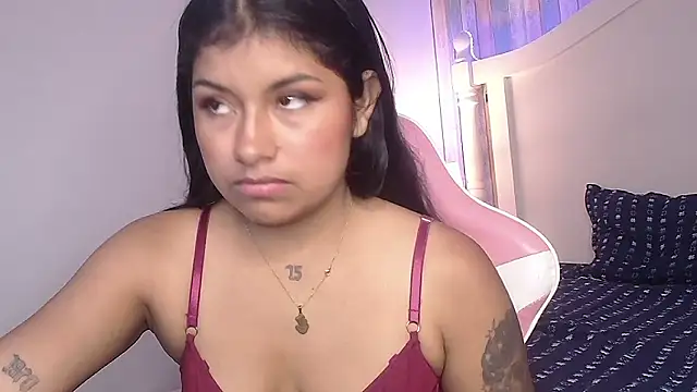 ChantalPetit online show from January 9, 3:41 pm