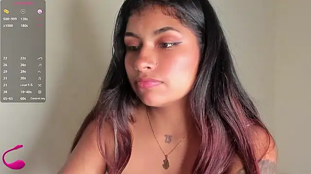 ChantalPetit online show from January 12, 2:13 pm