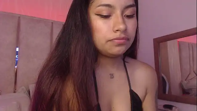 ChantalPetit online show from November 10, 2:55 pm