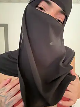 Snapshot of radiagazali chatting on December 16, 4:55 pm radiagazali online show from December 16, 4:55 pm