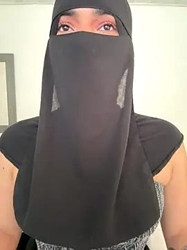 Snapshot of radiagazali chatting on December 15, 4:46 pm radiagazali online show from December 15, 4:46 pm