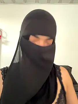 Snapshot of radiagazali chatting on November 6, 5:28 pm radiagazali online show from November 6, 5:28 pm