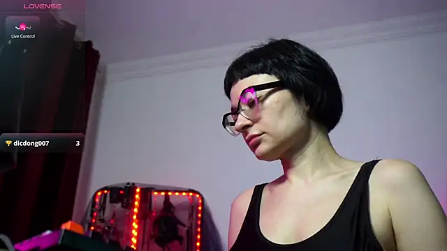 CyberXGoddess online show from November 14, 6:06 am