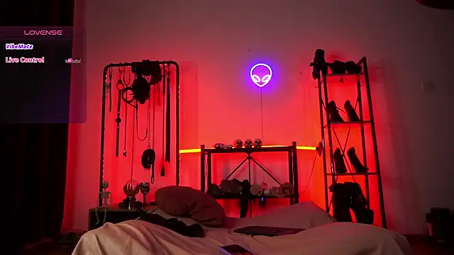 CyberXGoddess online show from January 11, 4:41 am