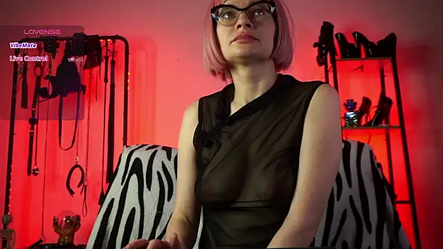 CyberXGoddess online show from February 3, 5:38 am