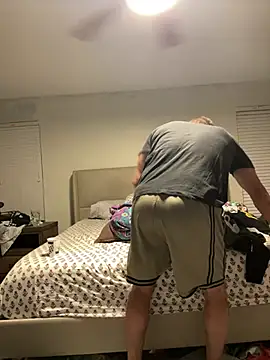 Bronco9602 online show from March 5, 12:51 am