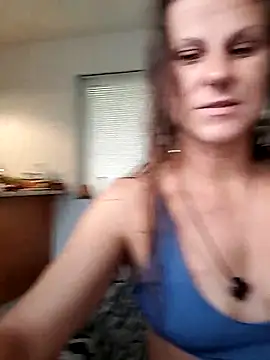 Scarlettishere online show from April 13, 11:47 am