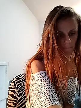 Snapshot of Scarlettishere chatting on September 14, 11:49 pm Scarlettishere online show from September 14, 11:49 pm