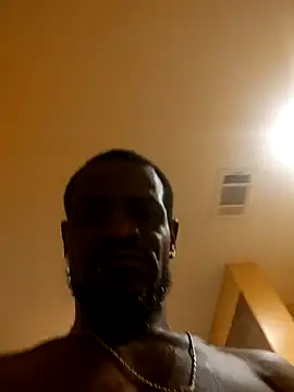 Maculine Stayr online show from March 2, 2:30 am