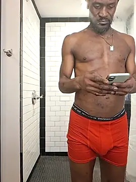 Maculine Stayr online show from March 26, 3:05 am