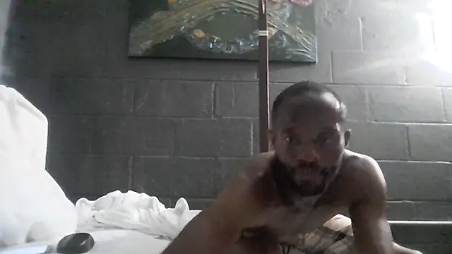 Snapshot of Maculine_Stayr chatting on May 21, 11:40 am Maculine Stayr online show from May 21, 11:40 am