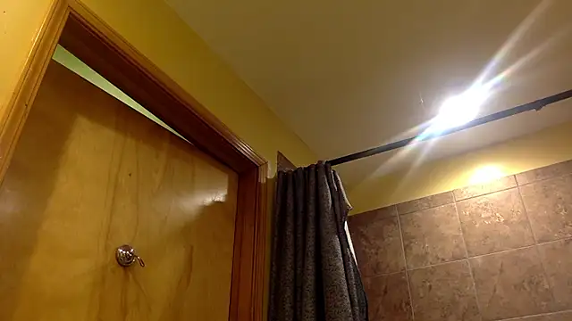 Maculine Stayr online show from January 18, 10:29 am